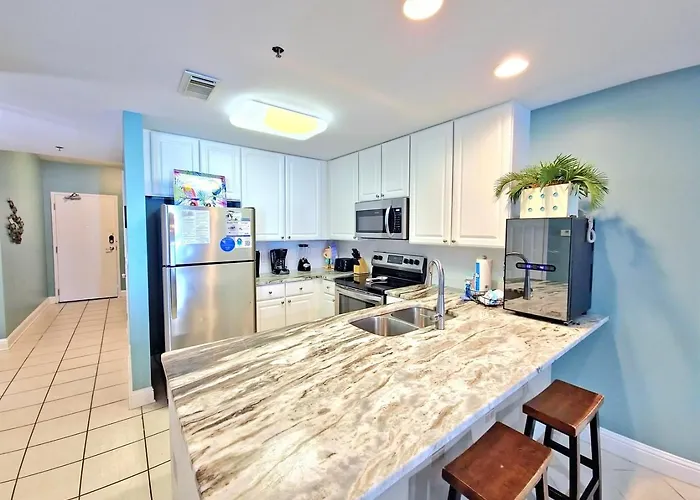 Lighthouse 1506 Gulf Front 3 Pools Sleeps 8 Apartment Gulf Shores