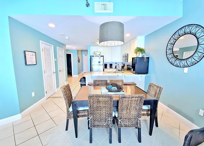 Lighthouse 1506 Gulf Front 3 Pools Sleeps 8 Apartment *